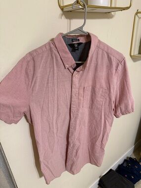 Volcom Short-Sleeve Button-Down Pink